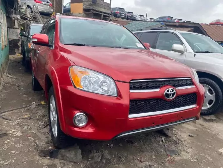 Toyota RAV 4
