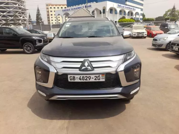 Mitsubishi Pajero Sport