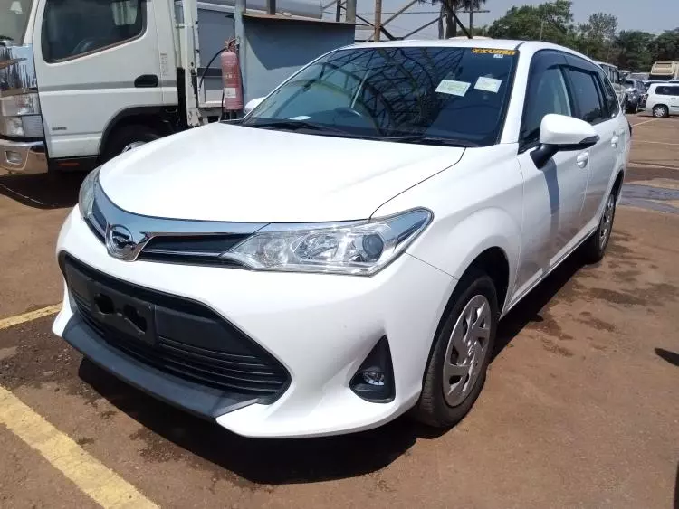 Toyota Fielder 