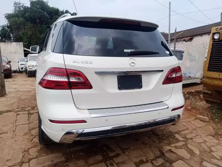 Mercedes-Benz ML 350