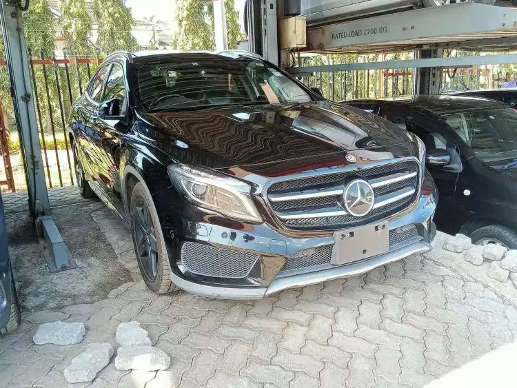 Mercedes-Benz GLA 180