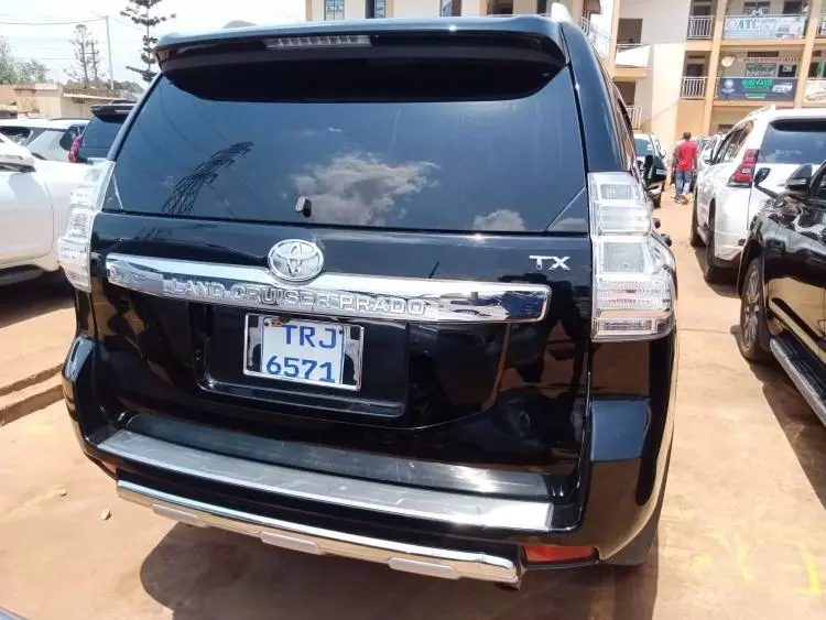 Toyota Landcruiser Prado