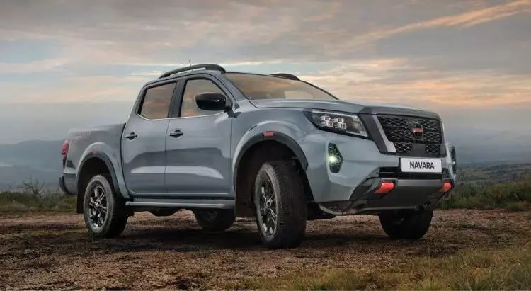 Nissan NAVARA XE+