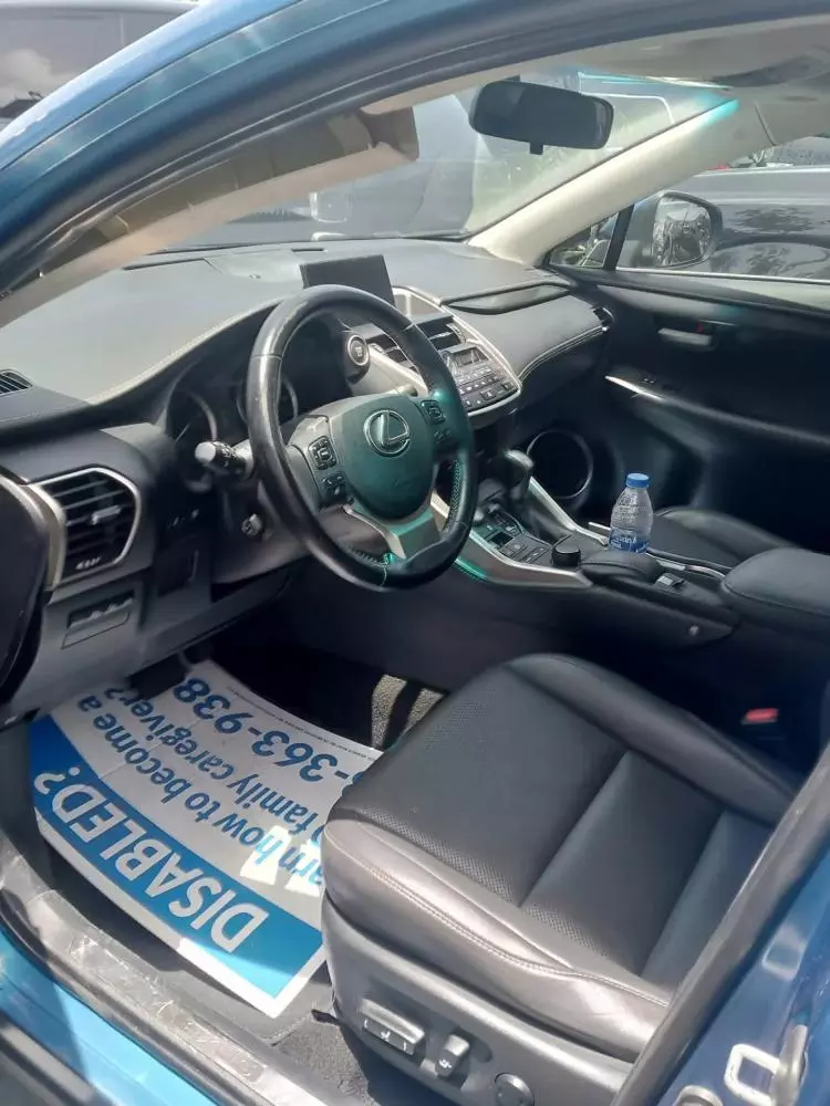 Lexus NX 200
