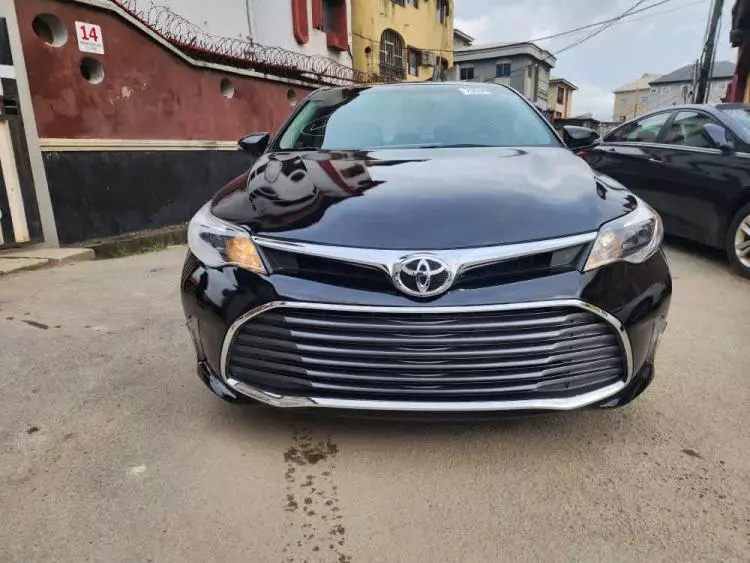 Toyota Avalon