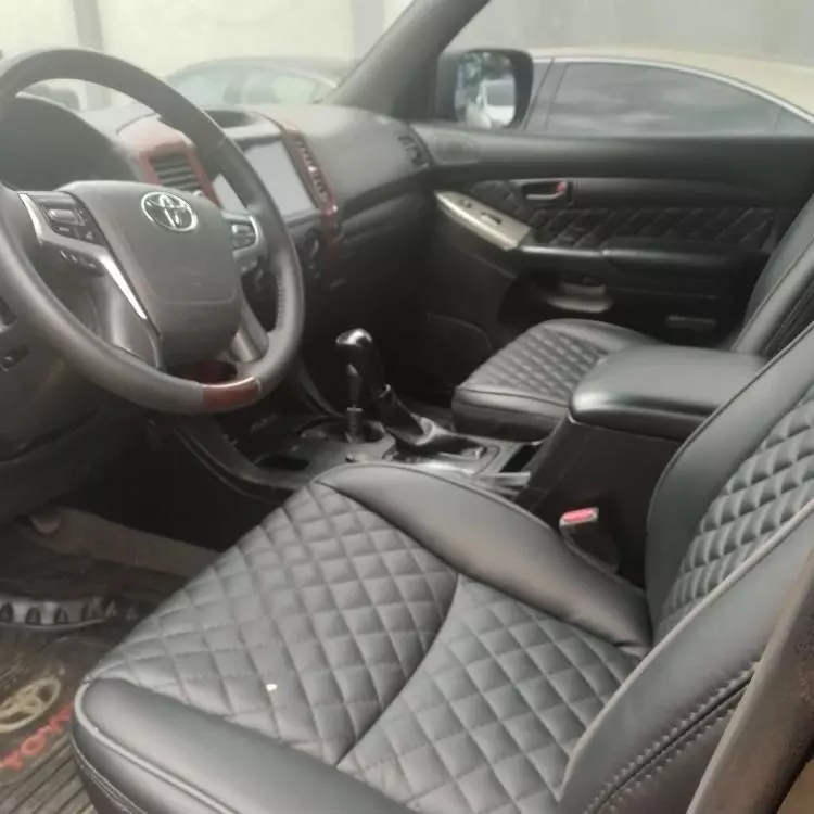 Toyota Landcruiser Prado