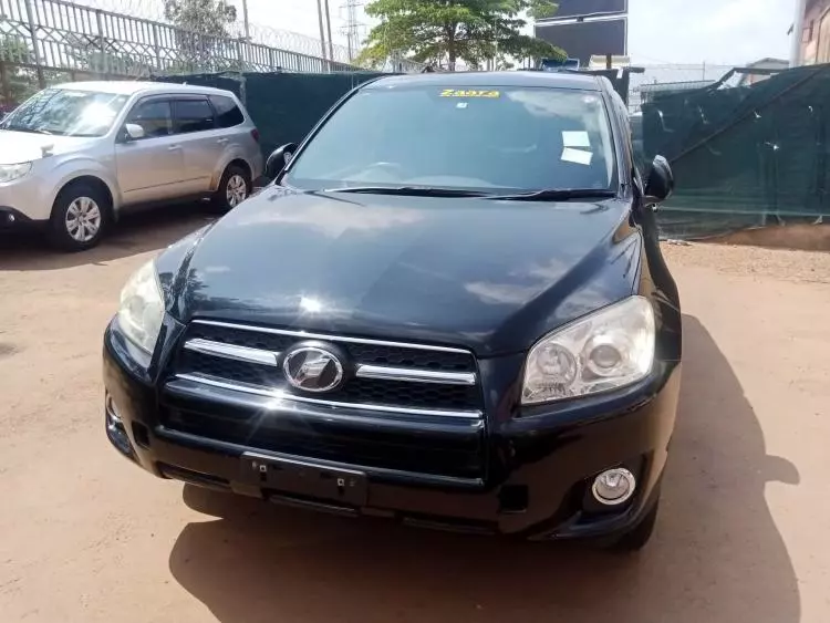 Toyota RAV 4