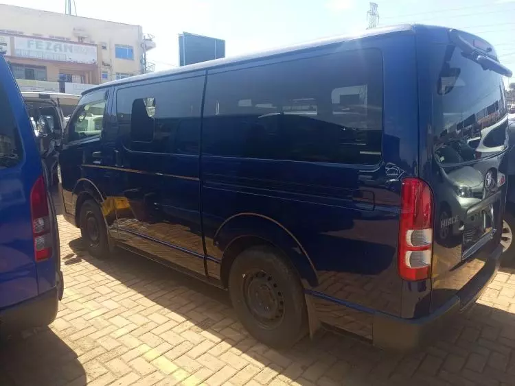 Toyota Hiace
