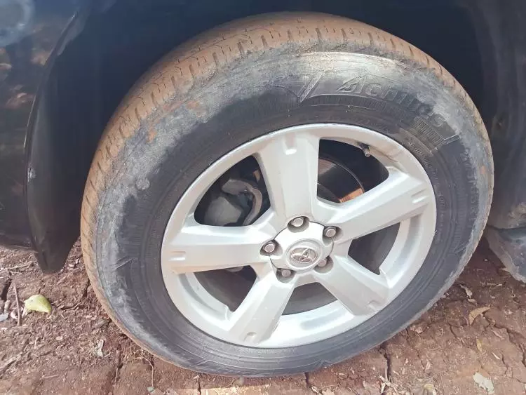 Toyota RAV 4