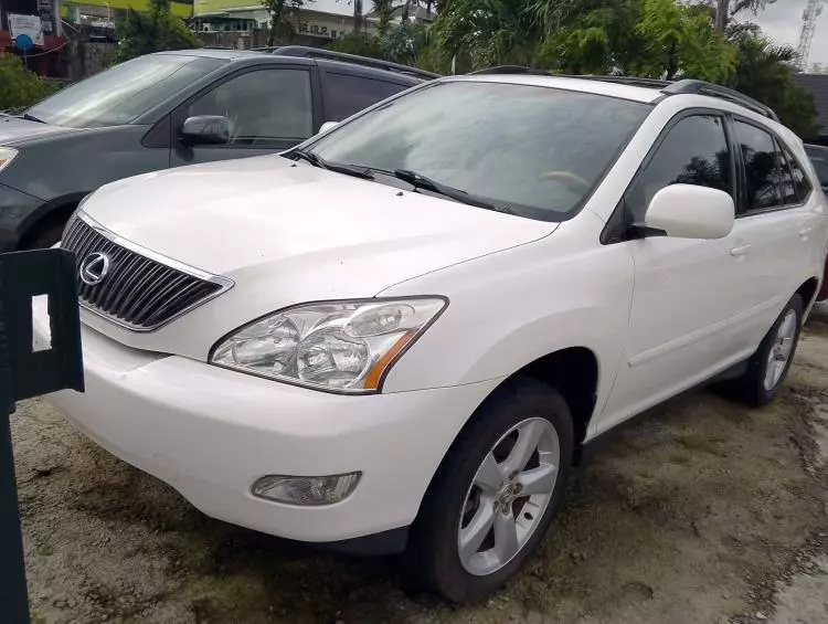 Lexus RX 330