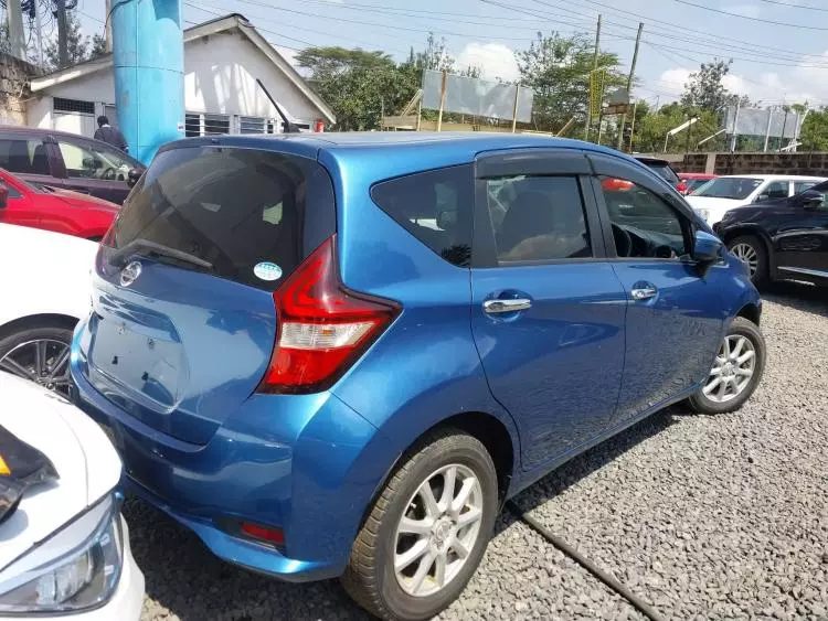 Nissan Note medalist