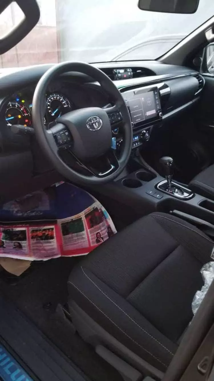 Toyota Hilux