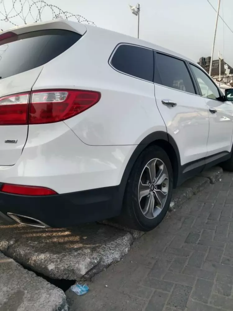 Hyundai Santa Fe