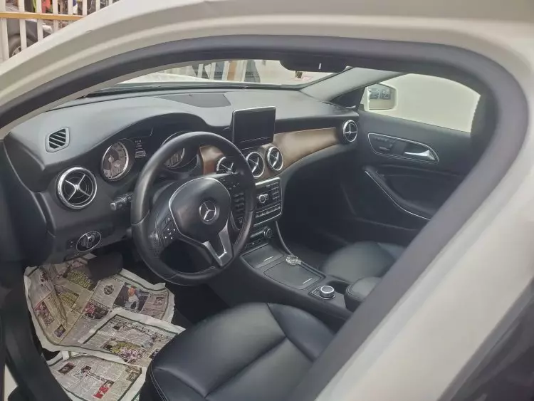 Mercedes-Benz GLA 250