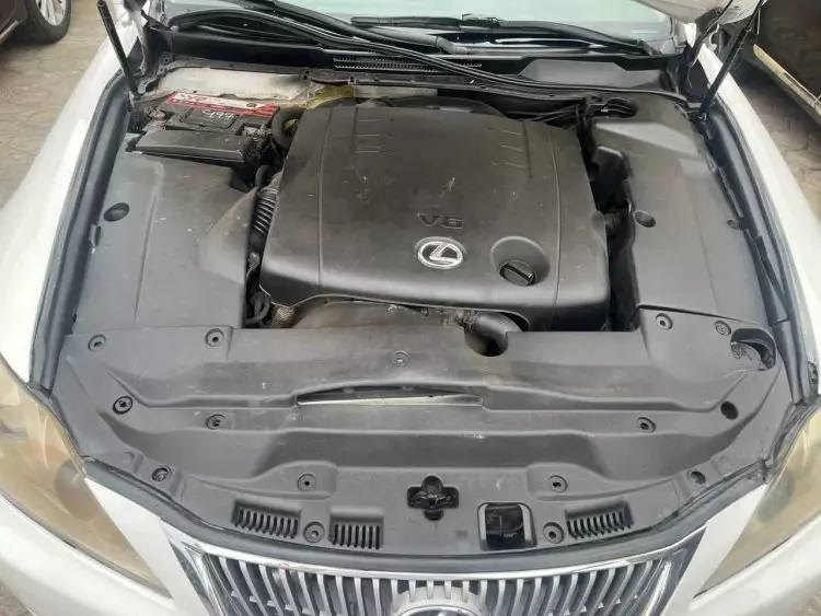 Lexus IS 250
