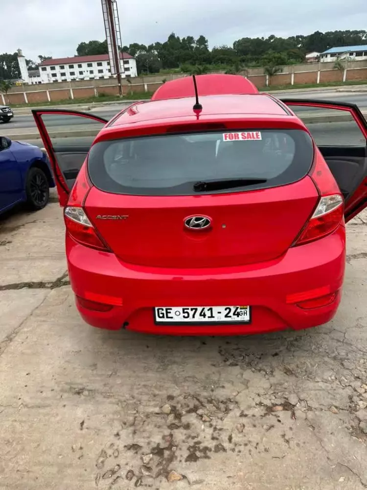 Hyundai Accent