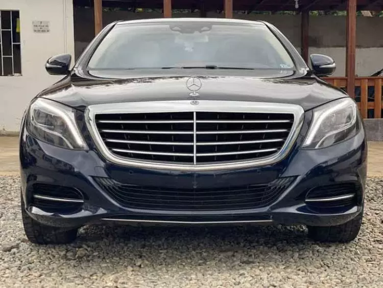 Mercedes-Benz S 550