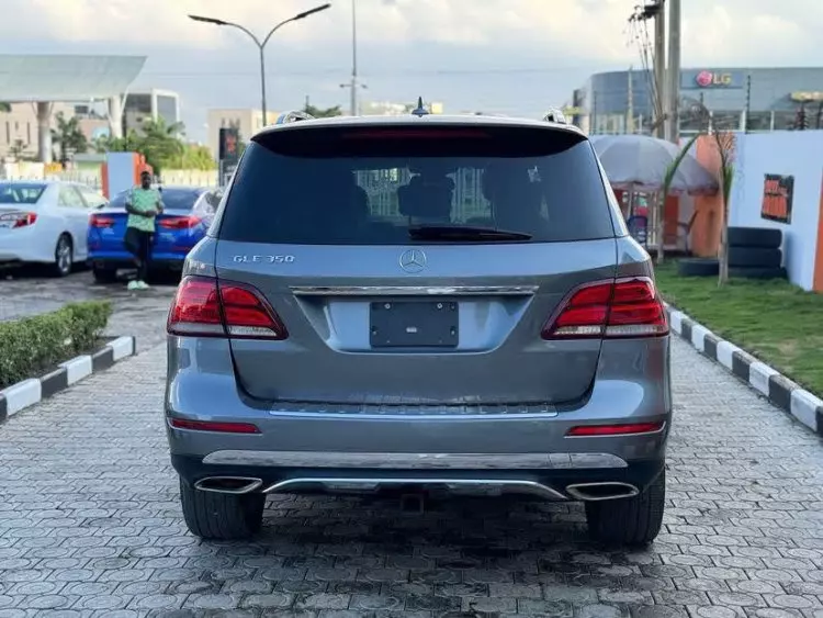 Mercedes-Benz GLE 350