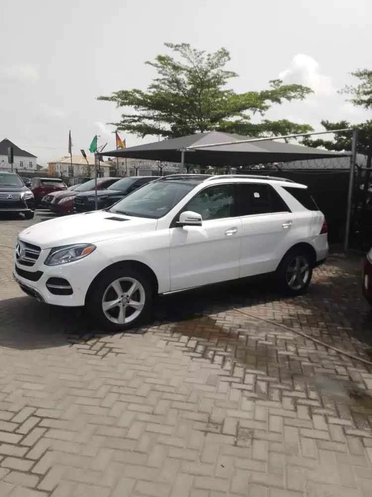 Mercedes-Benz GLE 350