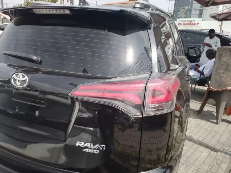 Toyota RAV 4