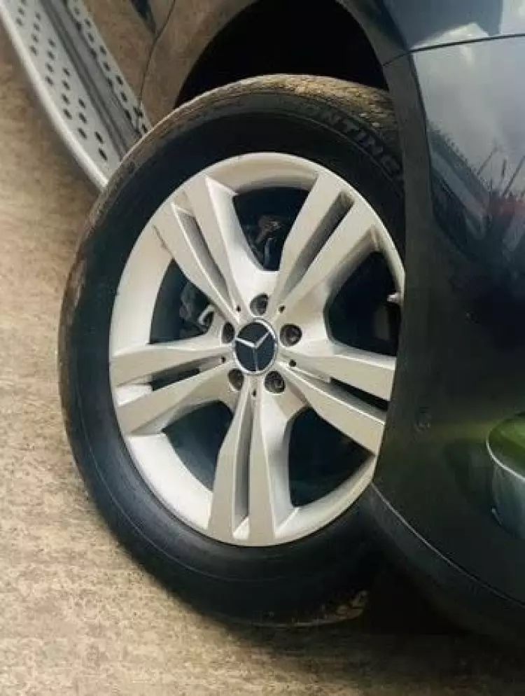 Mercedes-Benz ML 350