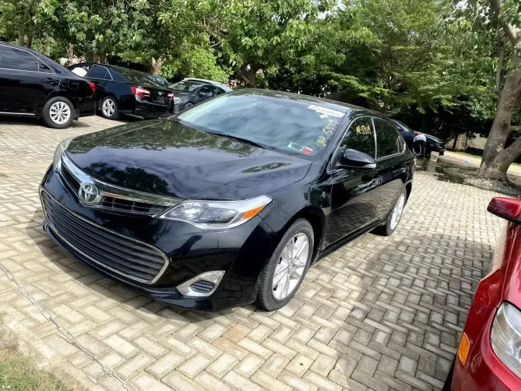 Toyota Avalon