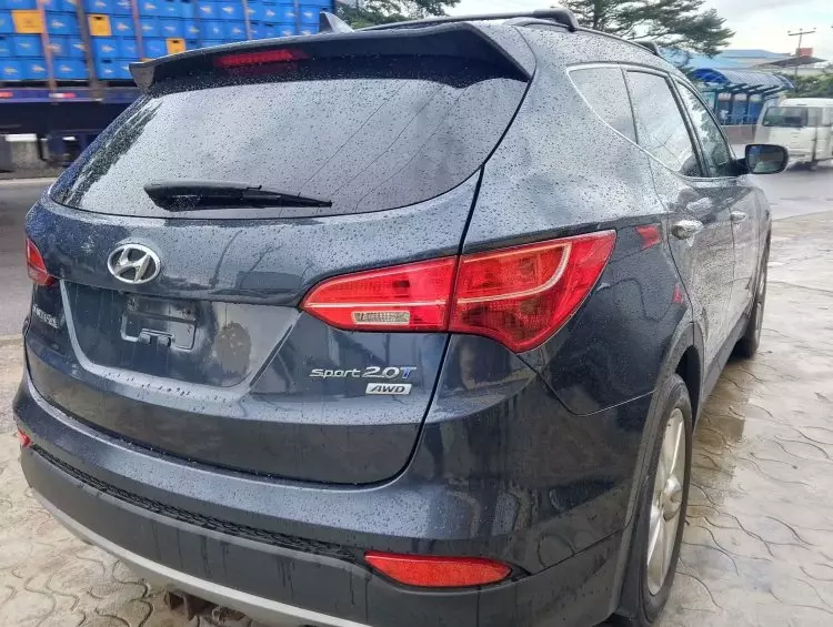 Hyundai Santa Fe