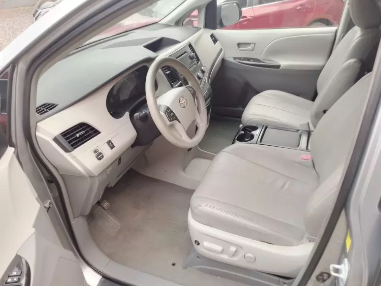 Toyota Sienna