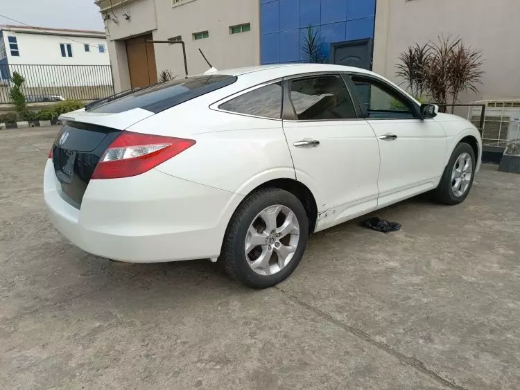 Honda Accord Crosstour