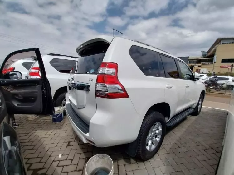 Toyota Landcruiser prado TX