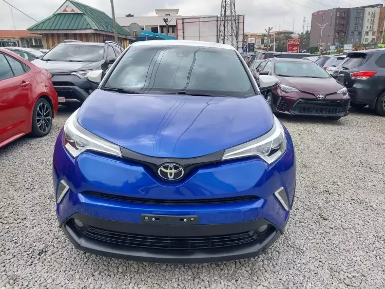 Toyota C-HR