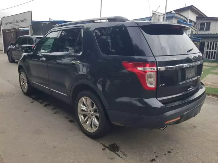 Ford Explorer