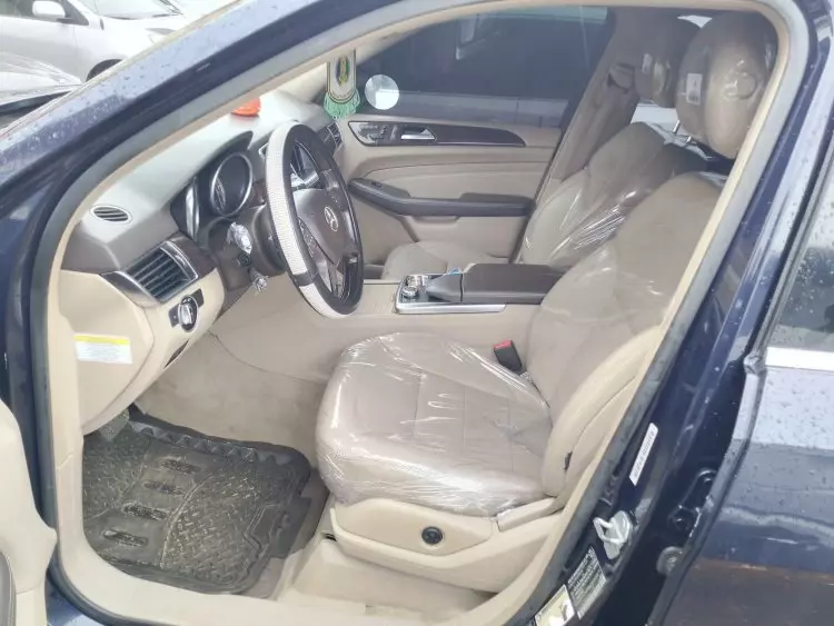 Mercedes-Benz ML 350