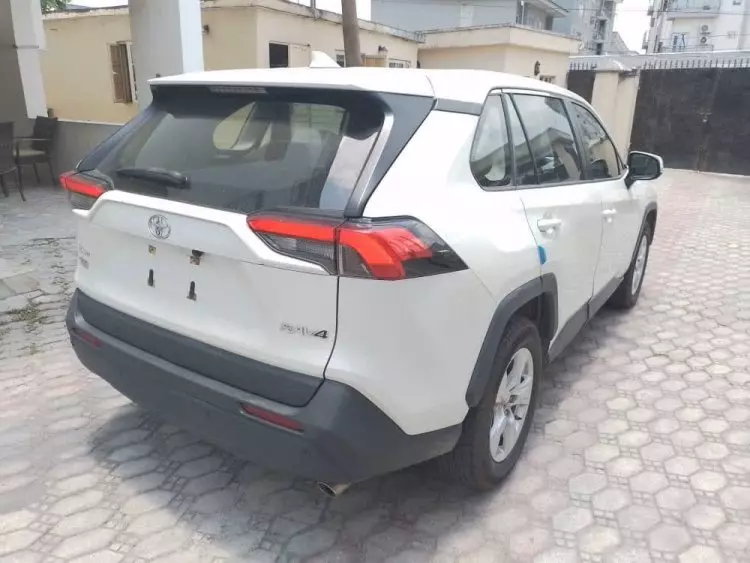 Toyota RAV 4