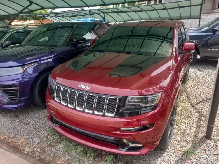 JEEP Grand Cherokee