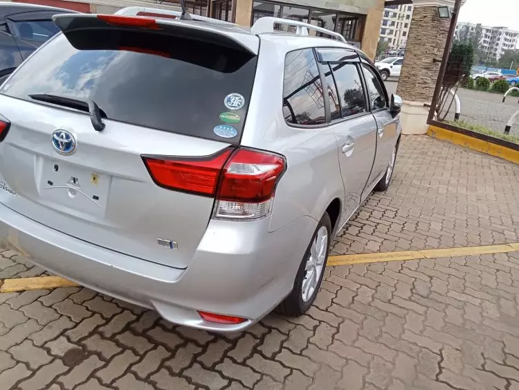 Toyota Fielder