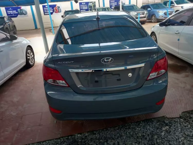 Hyundai Accent
