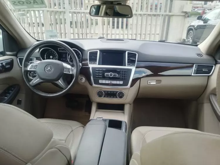 Mercedes-Benz ML 350