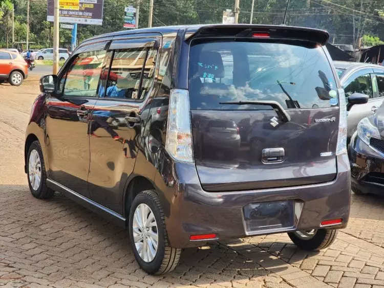 SUZUKI Wagon R