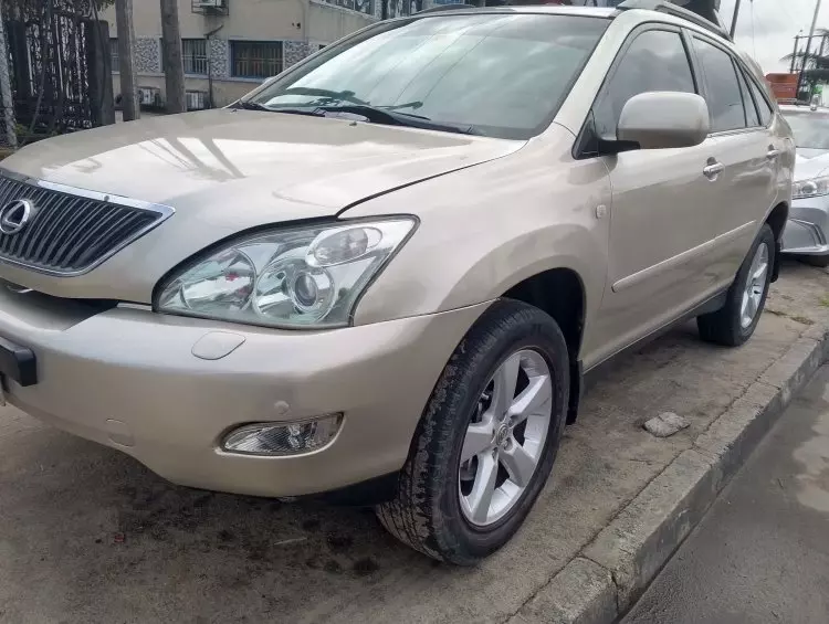 Lexus RX 330