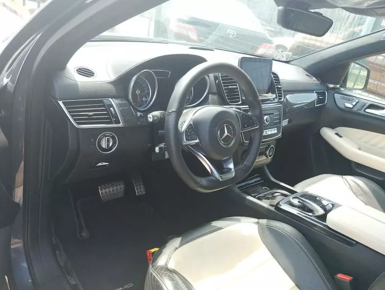 Mercedes-Benz GLE 43 AMG