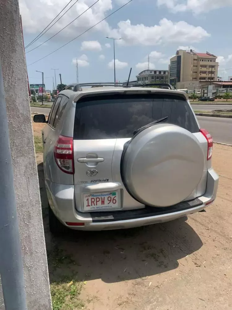 Toyota RAV 4