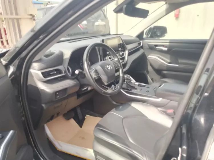 Toyota Grand Highlander