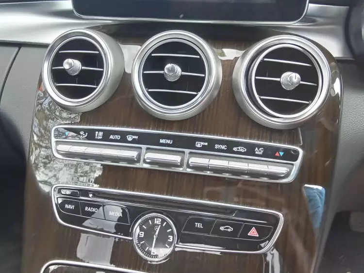 Mercedes-Benz C 200
