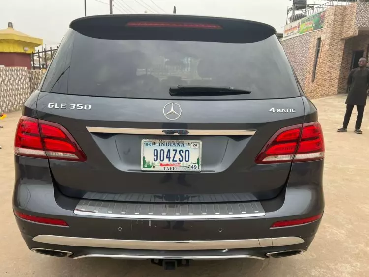 Mercedes-Benz GLE 350