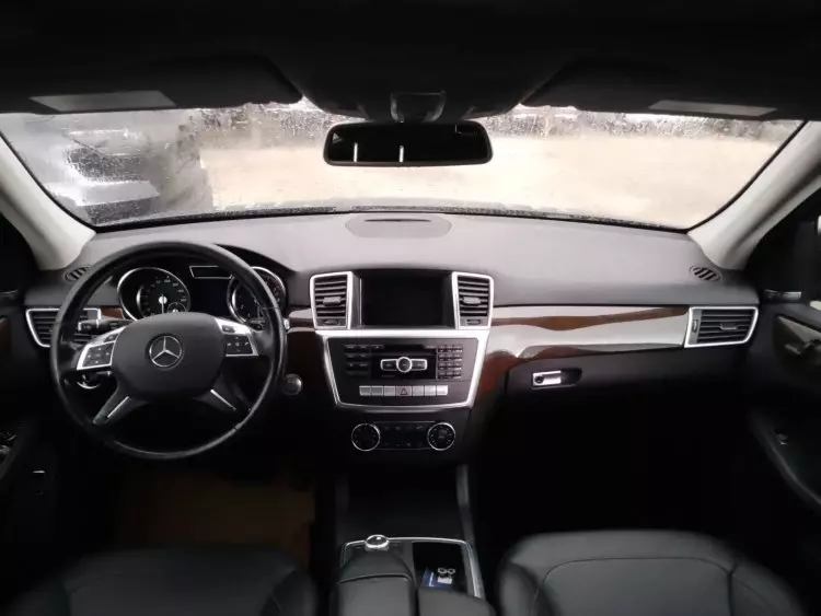 Mercedes-Benz ML 350