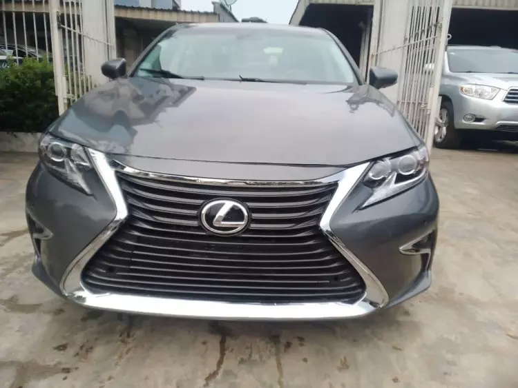 Lexus ES 350