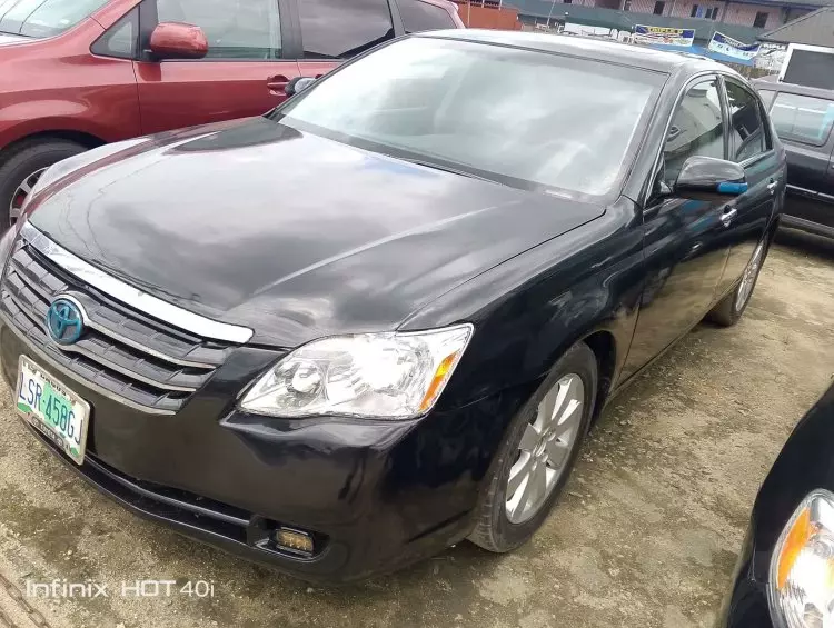 Toyota Avalon