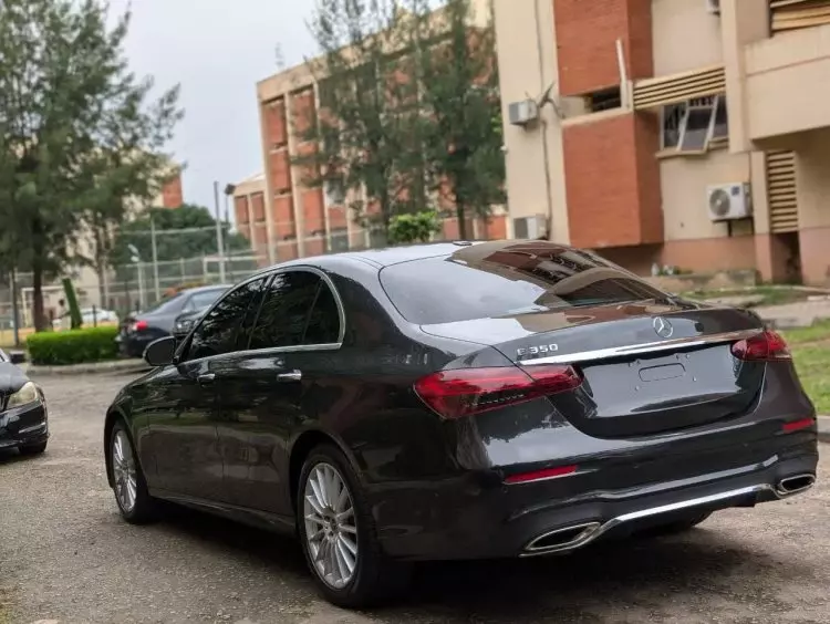 Mercedes-Benz E 350