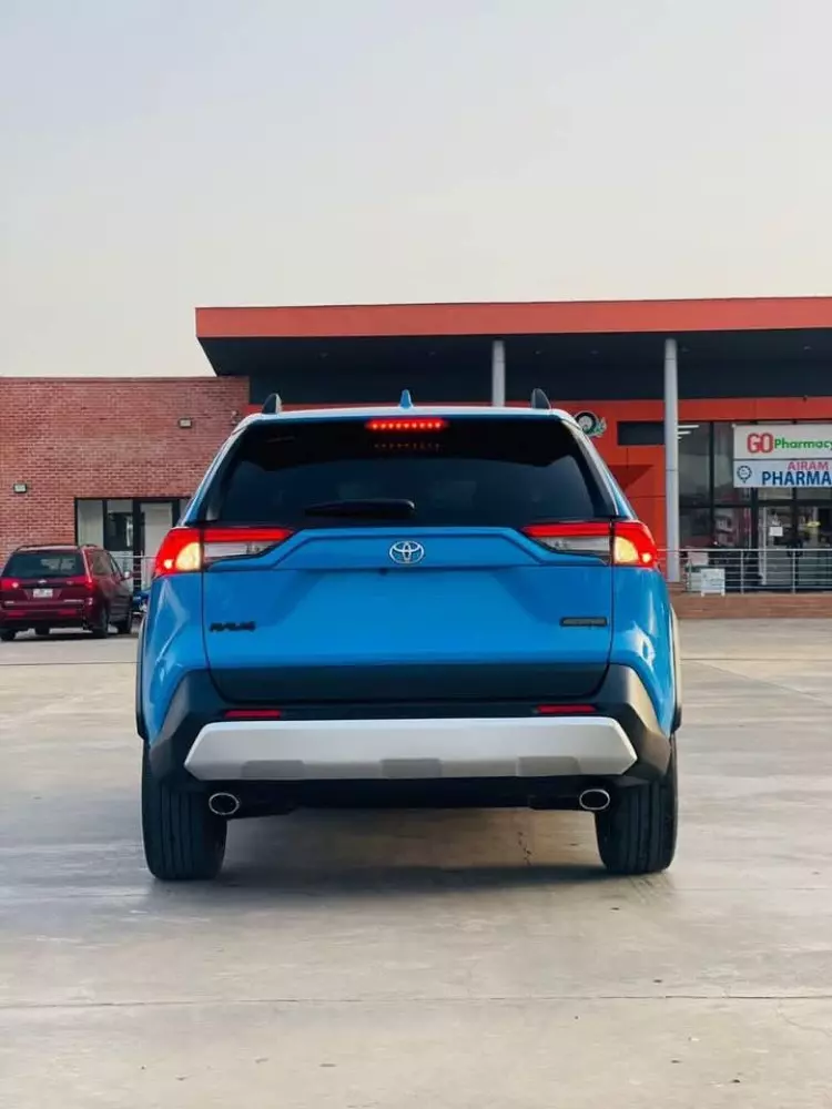 Toyota RAV 4